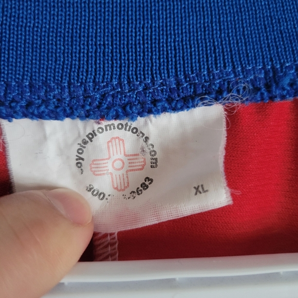 SOLD - Edmonton Oil Kings Hockey Jersey WHL Promotional - Picture 4 of 5